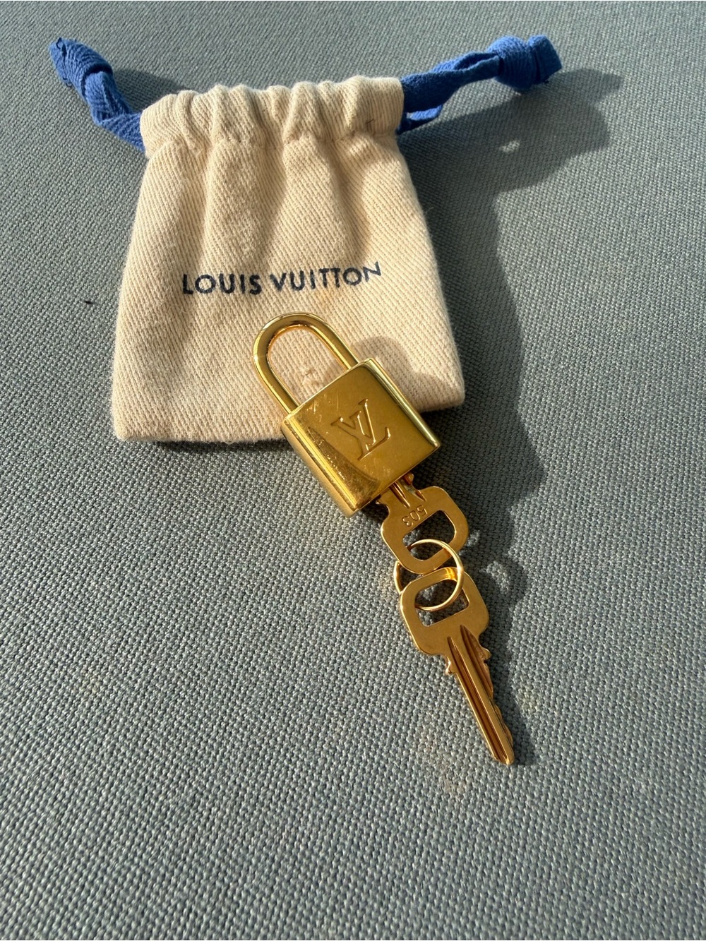 Louis Vuitton Beige Tropical Surf Keepall. Pharrell Williams collab - Picture 10 of 10